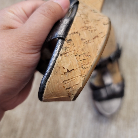 Guess Cork Wedge - Picture 8 of 10